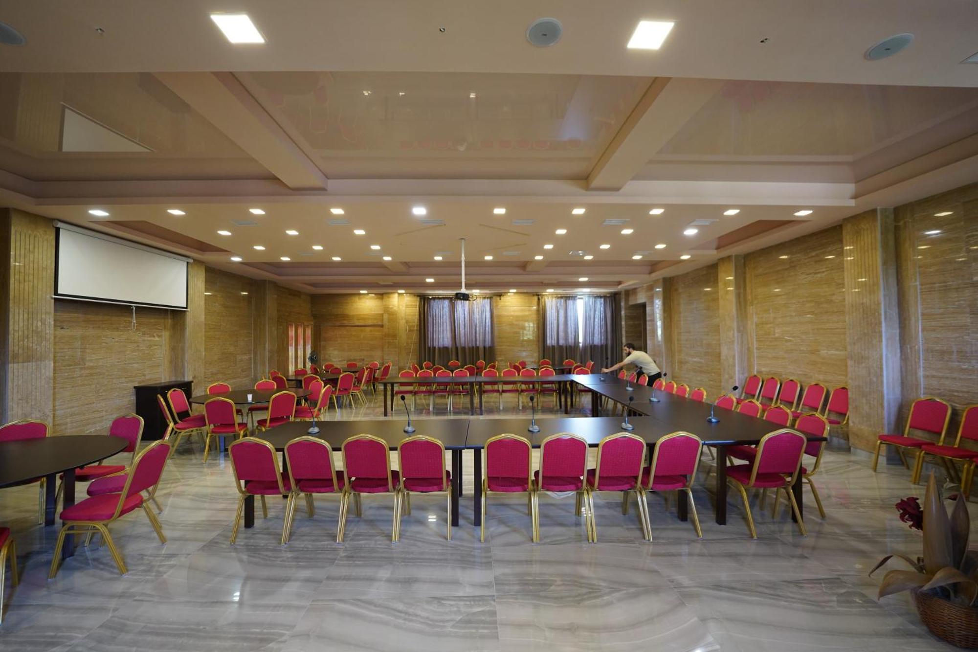 Maria Resort Sevan Exterior photo